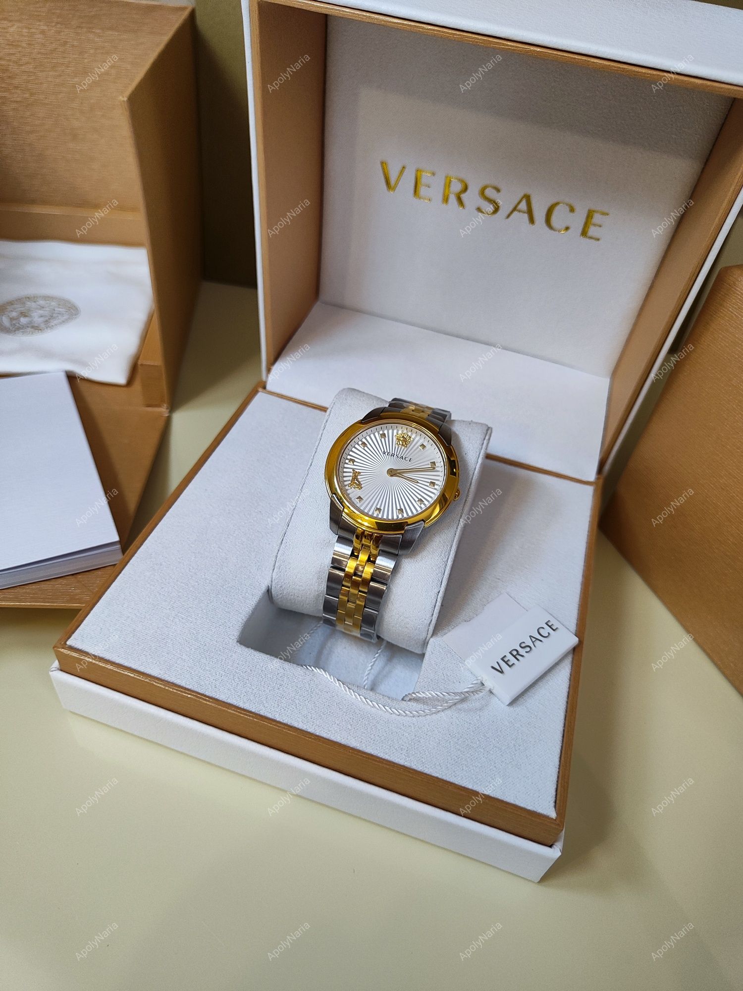 Годинник Versace VELR00519 Часы Версаче
