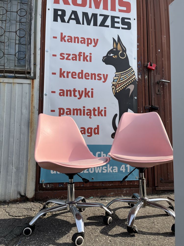 Fotele krzesła obrotowe. 50 zl za sztukę