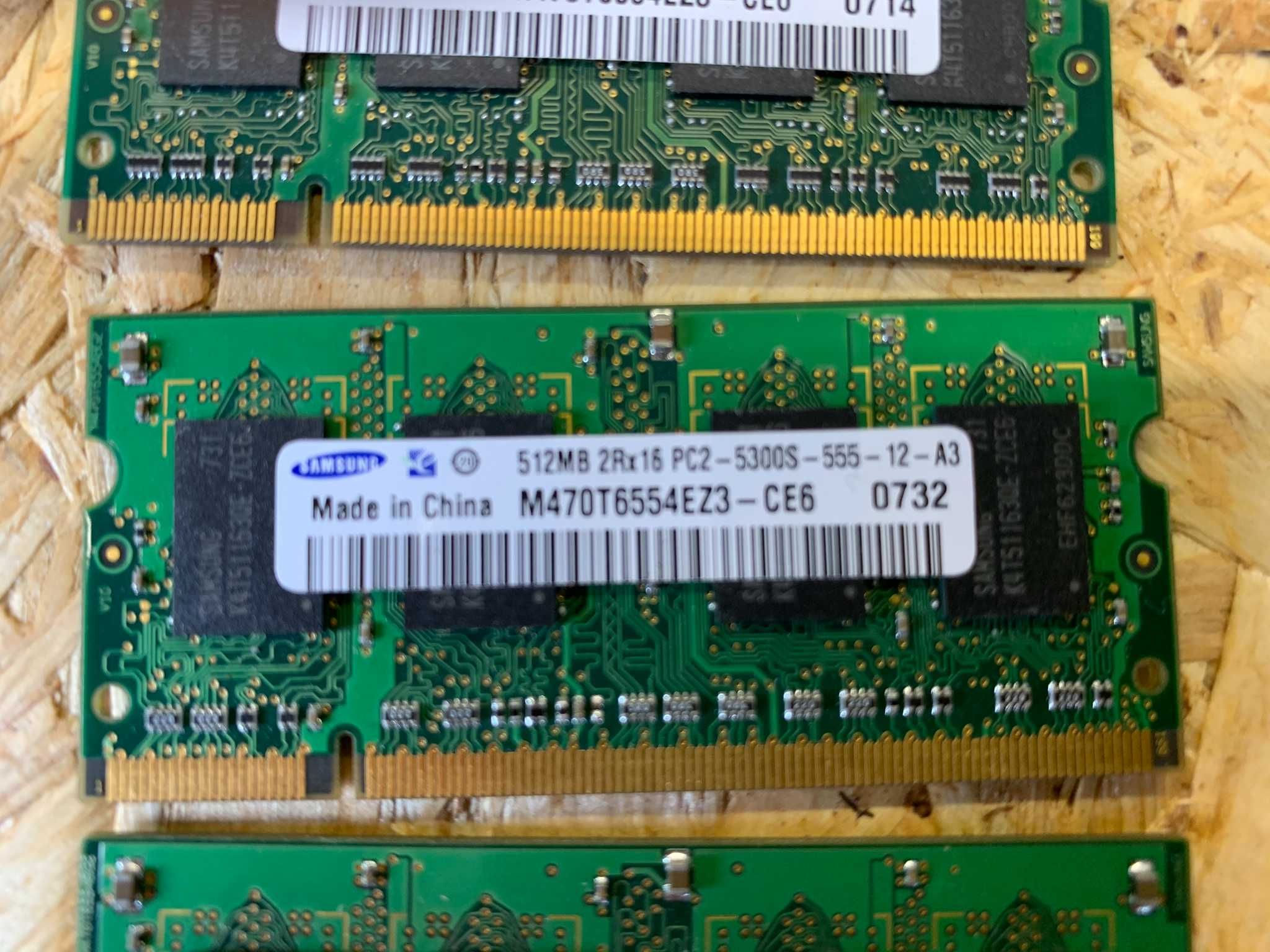 Pamięci RAM DDR2 do laptopa - zestaw 5 x 512MB