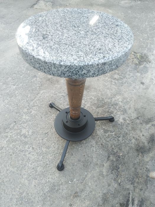 Стіл садовий на каву