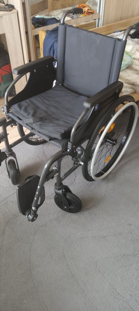 Wózek inwalidzki