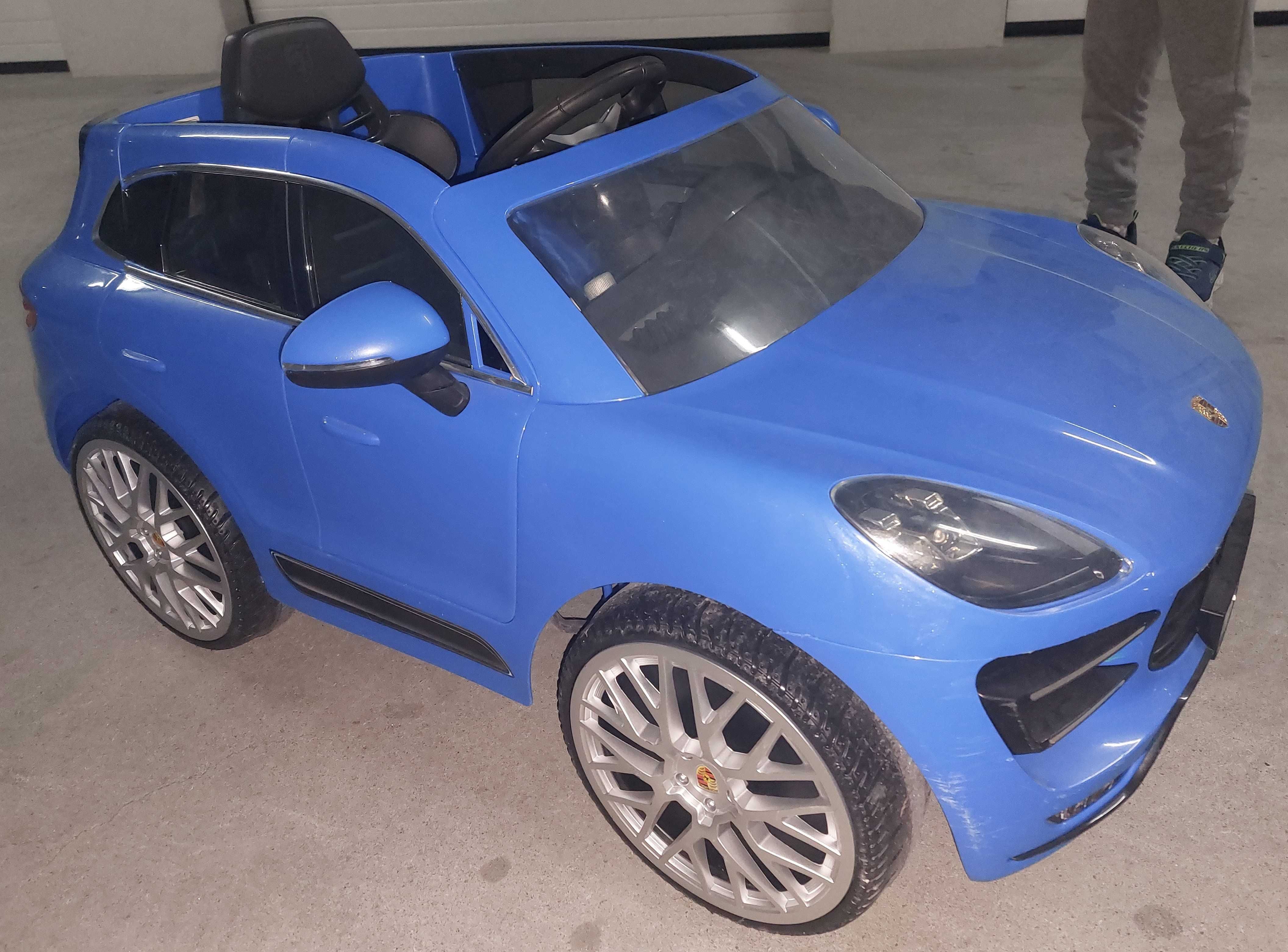 Carro elétrico 6V Porsche Macan Turbo - Rollplay