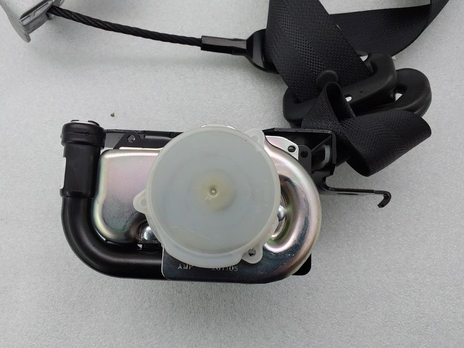 Cinto frente direito MITSUBISHI Space Star Hatchback (A0_A)