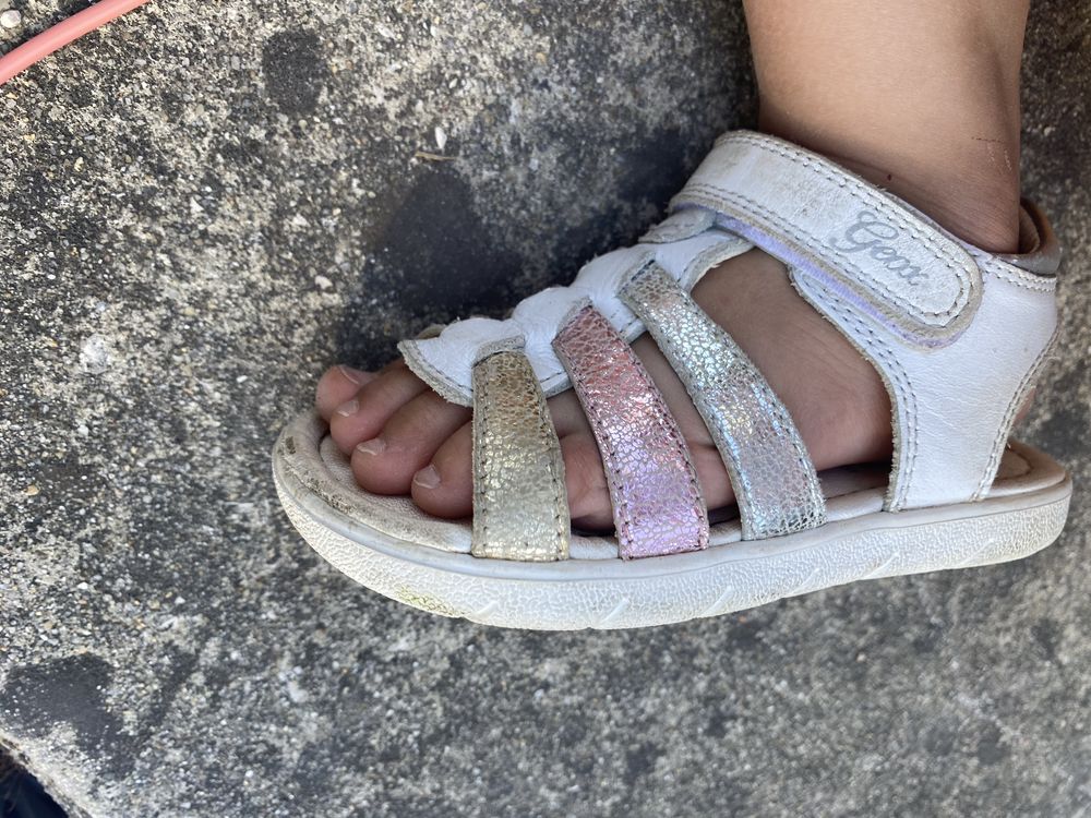 Sandalias Geox 25