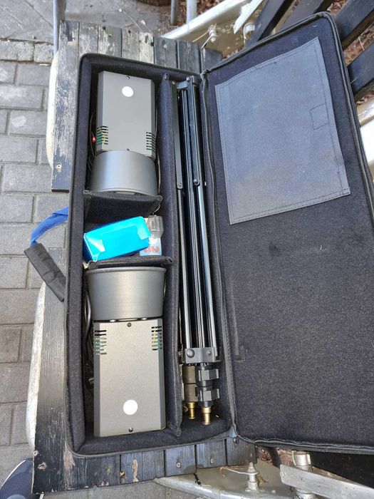 zestaw lamp studyjnych Elfo miqro 200