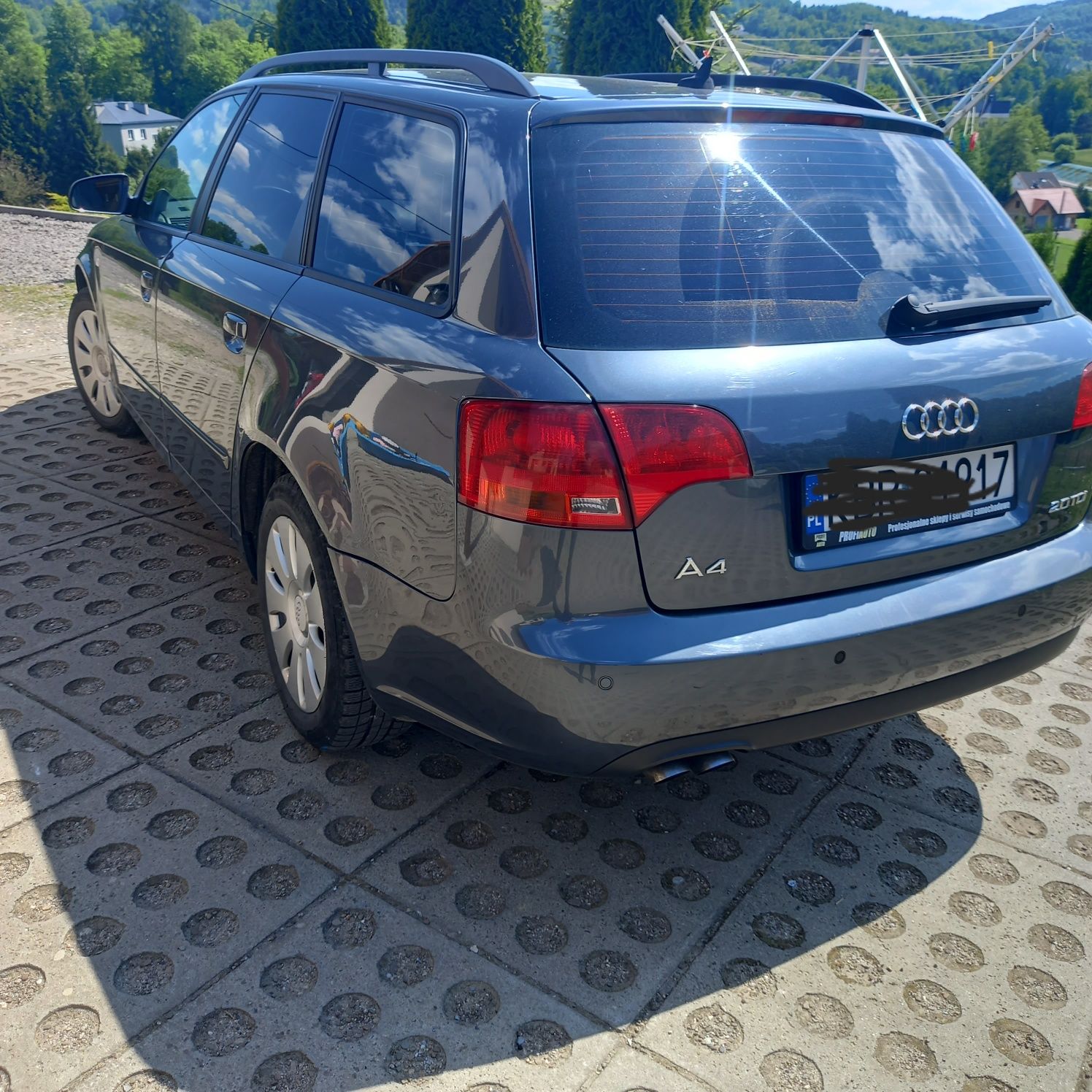 Audi a4b7 2007r 2.0
