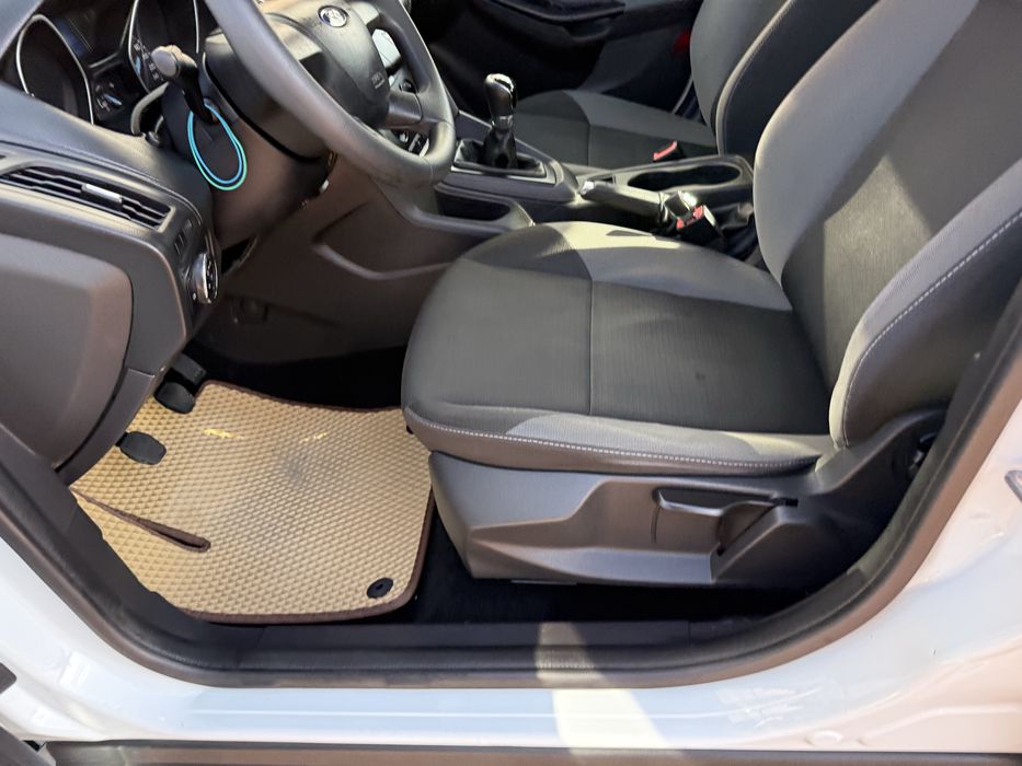 Ford Focus 2014 року