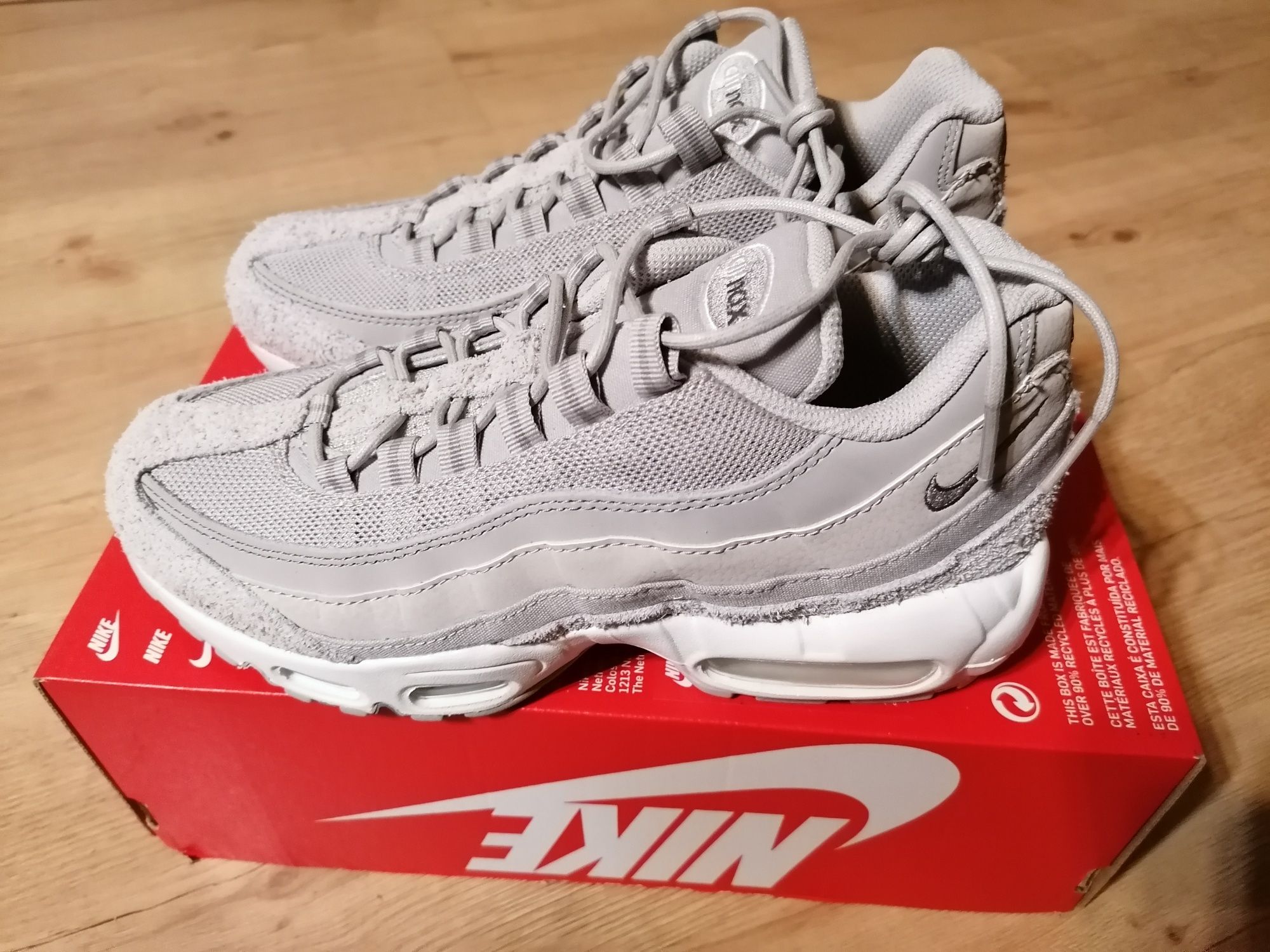 Nowe Nike air max 95 se  38.5