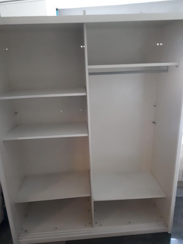 Szafa i komoda lakierowane