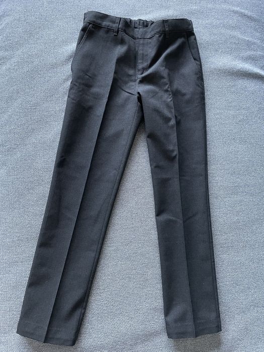 Nowe eleganckie spodnie Marks & Spencer 146