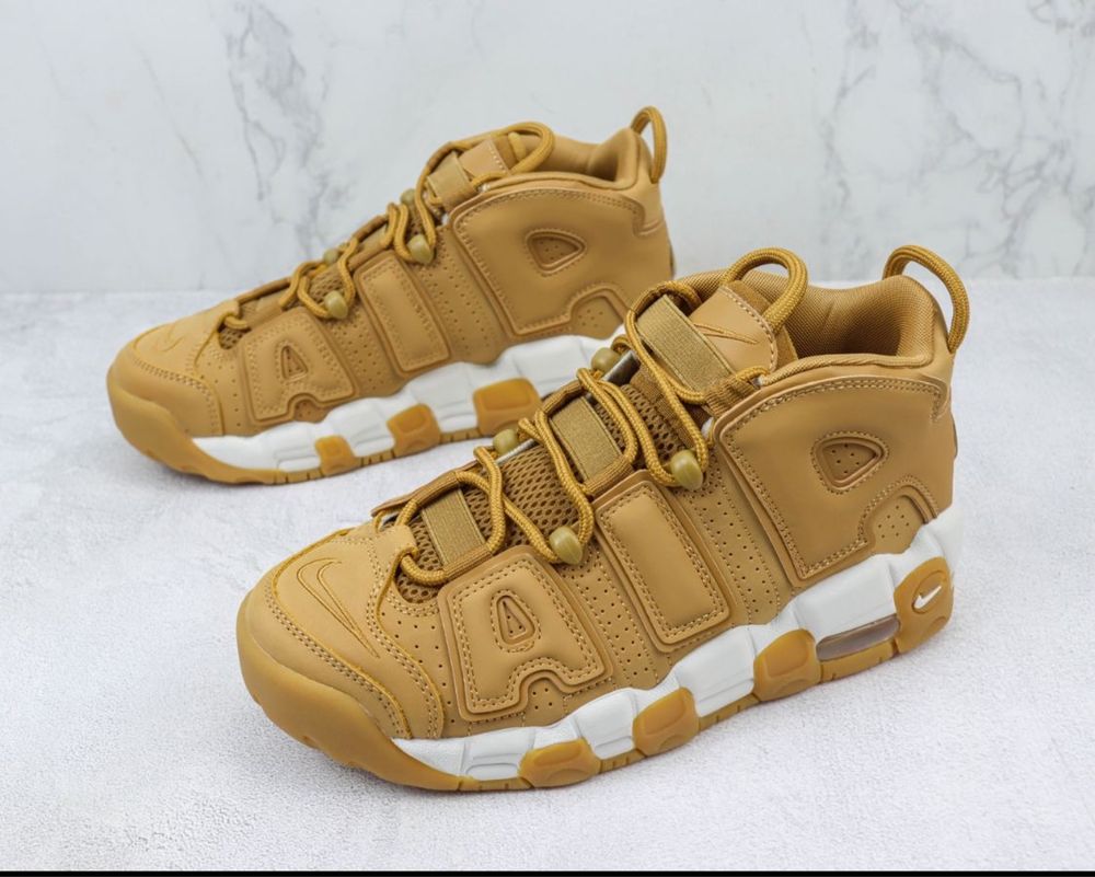 Nike air more uptempo nunca usado com caixa
