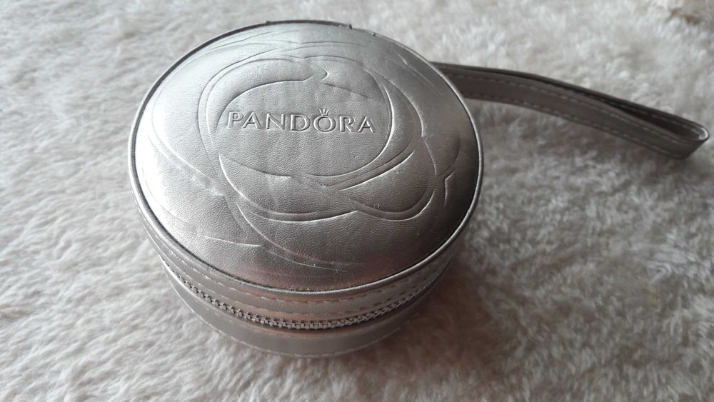 Guarda-joias de viagem Pandora