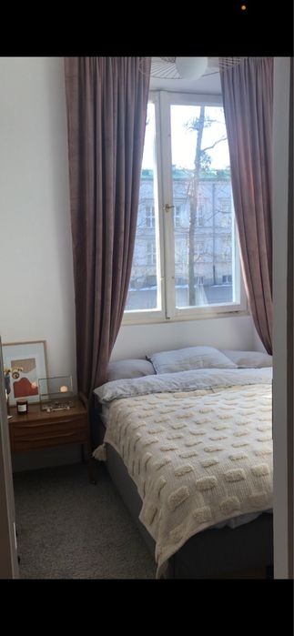 Niciak szafka nocna stolik boczny midcentury vintage 66x41 na kolkach