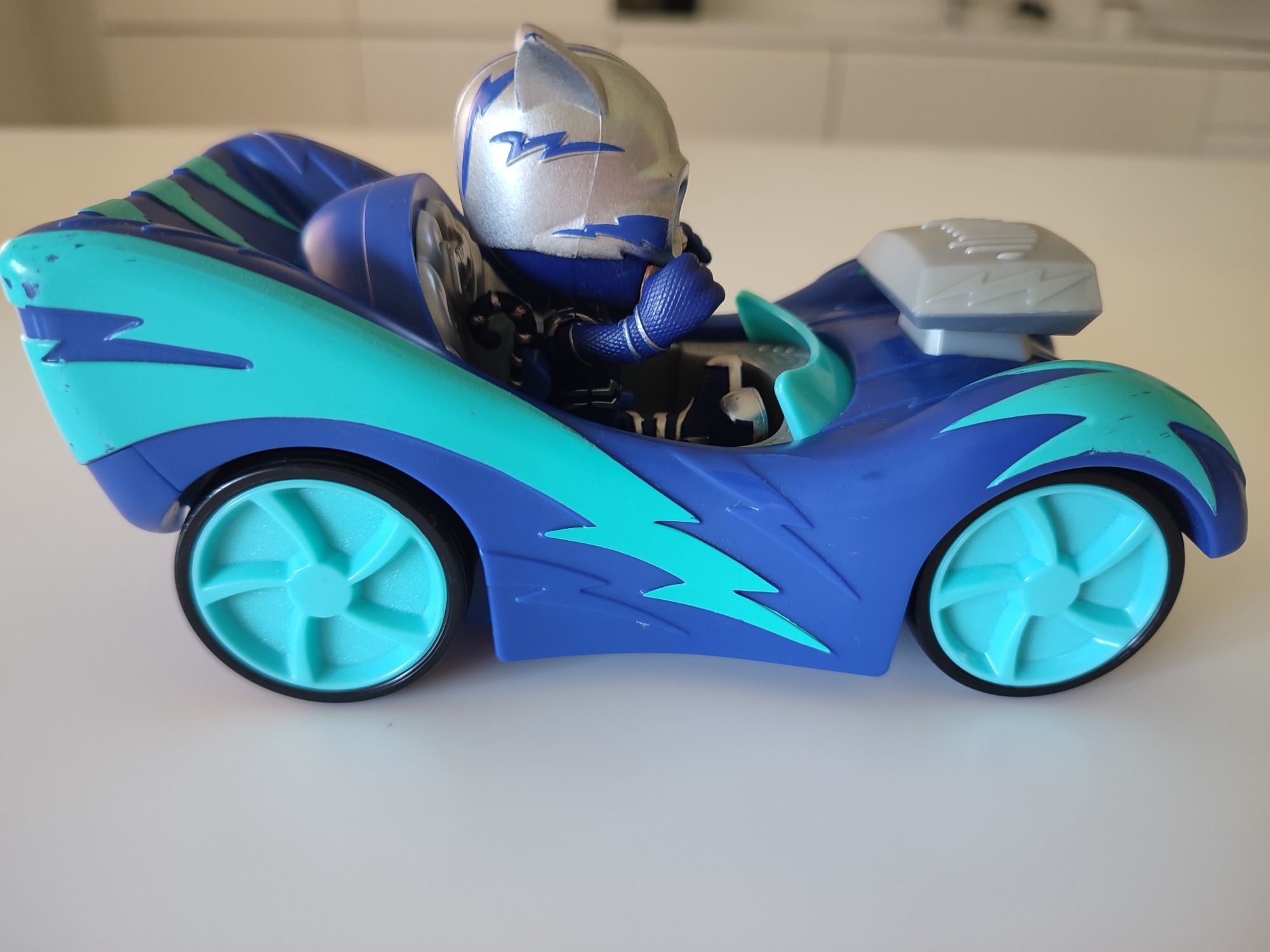 Carro PJ Masks com CatBoy