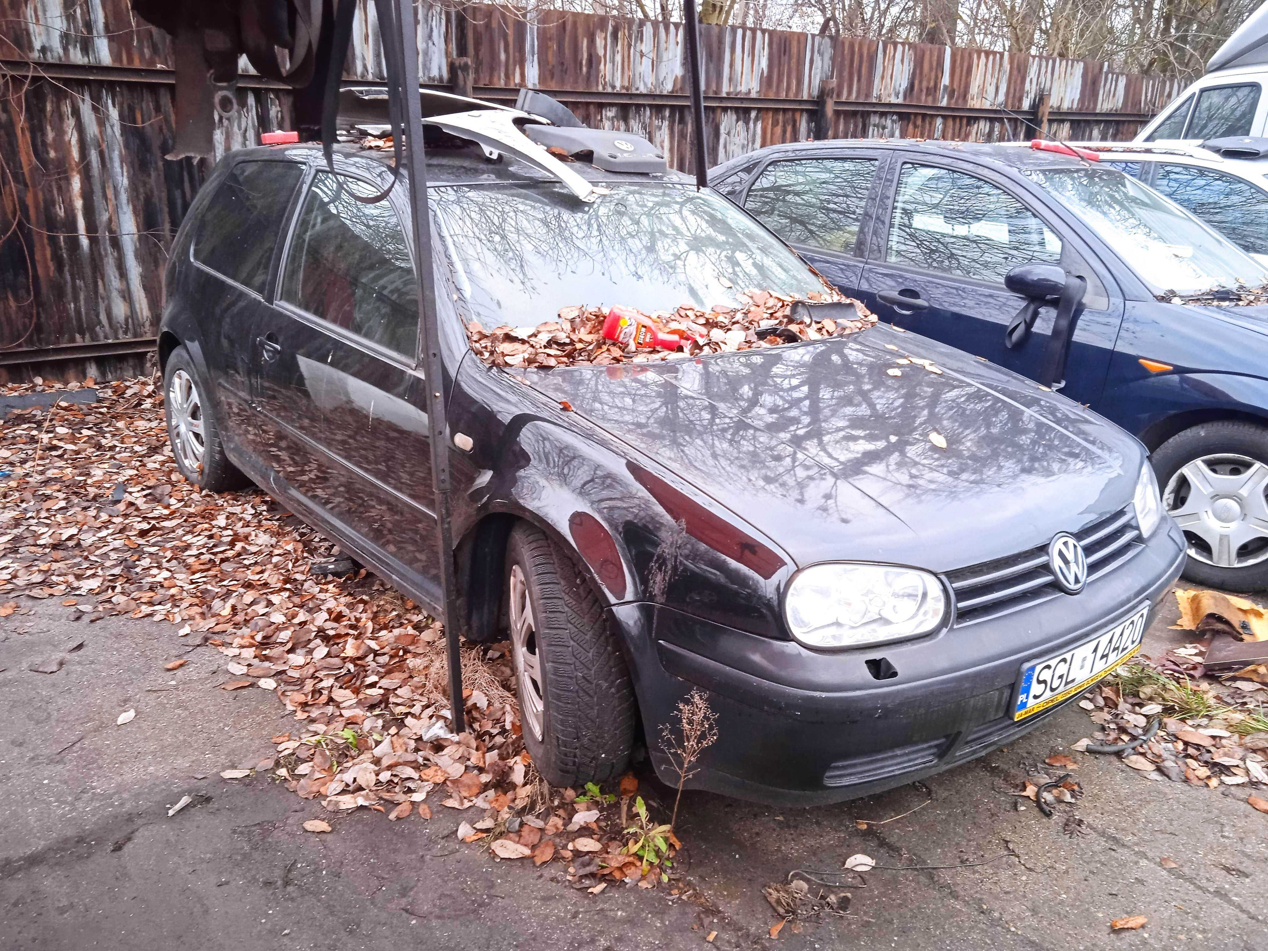 GOLF 4 lampy-maska-zderzak-klapa-gril-koła