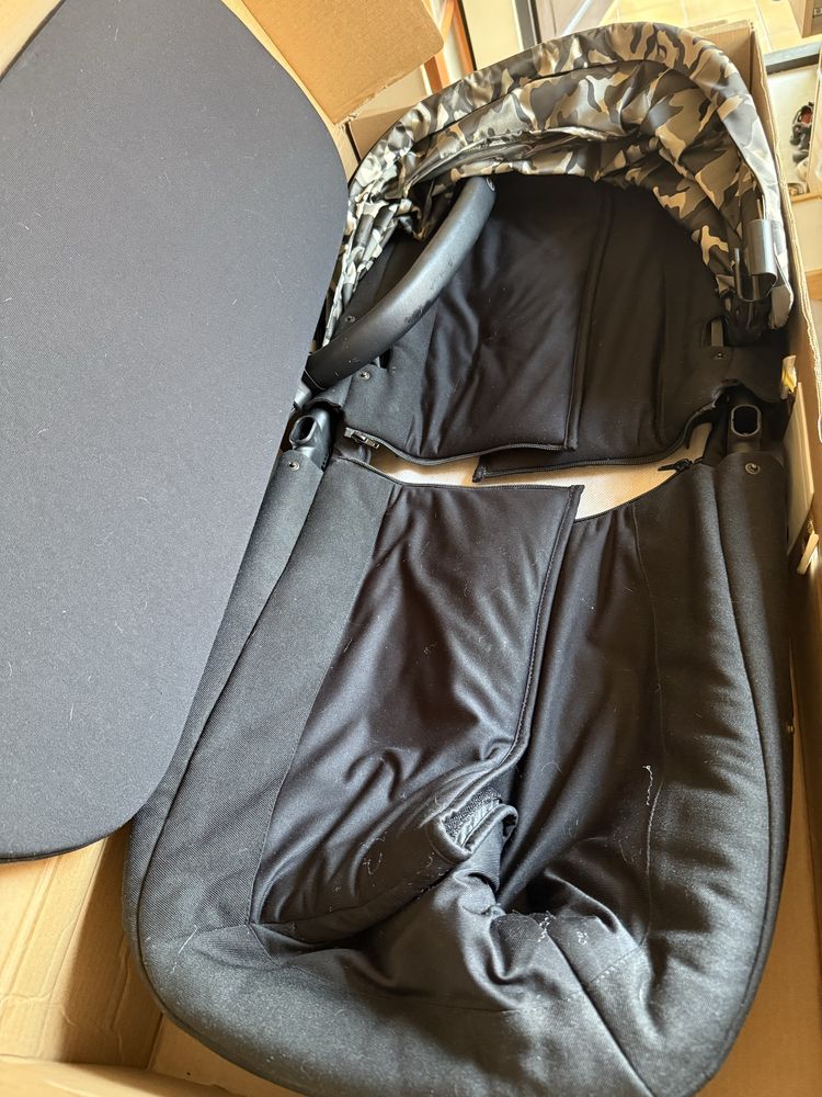 Sprzedam gondole Cybex Priam