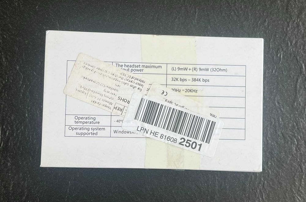 Cyfrowy dyktafon z redukcją szumów, wbudowany mikrofon 16 GB czarny