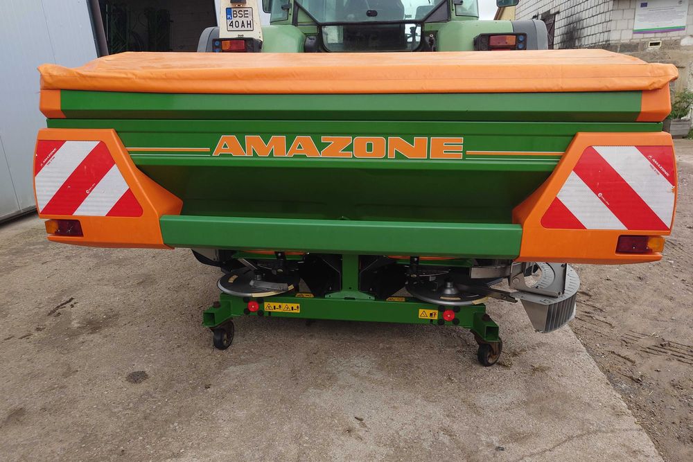 Rozsiewacz nawozów Amazone ZA-M 1201 nie KUCHN RAUCH