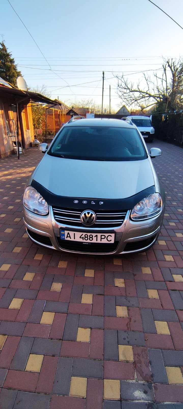 Volkswagen Golf,