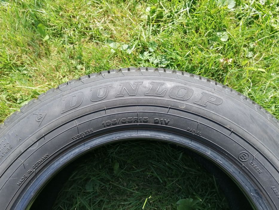 Opony letnie 195/65 R15 Dunlop SP sport 200E
