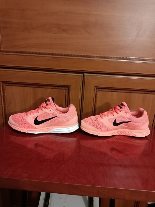 Взуття, кросівки Nike