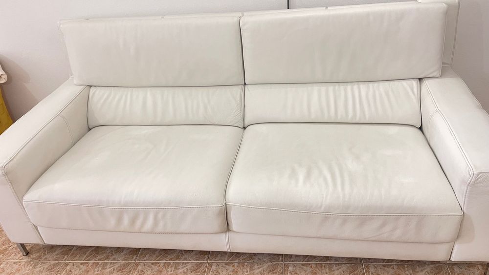 Vendo sofá 3 lugares