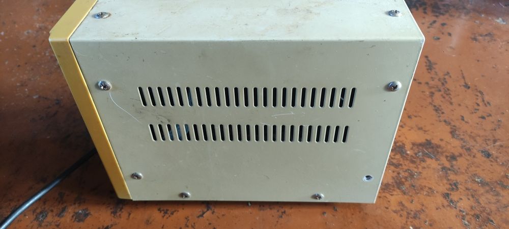 Стабілізатор напруги Kebo Sdr-2000va