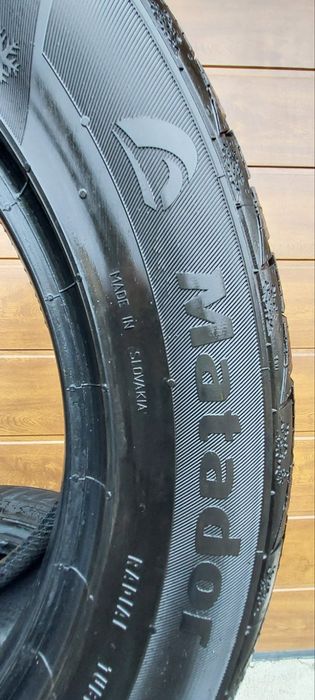 Продам шини, резину колеса Matador 215/60/17