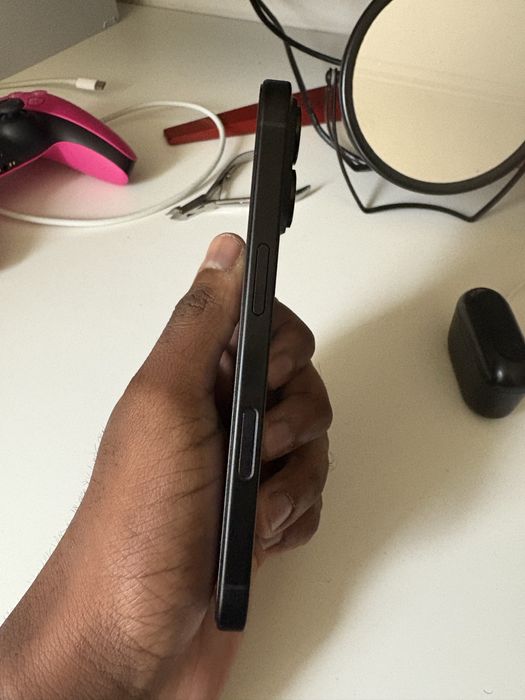 Iphone 16 preto 128GB