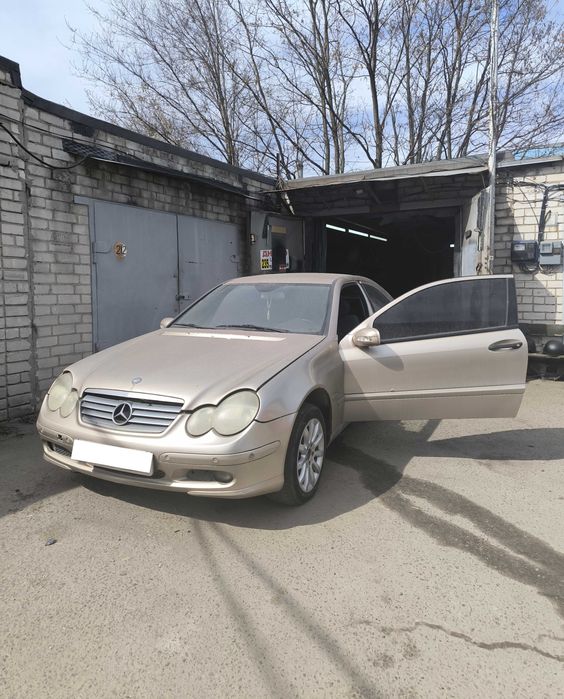 Разборка Mercedes-Benz C-class W203 Coupe на запчасти