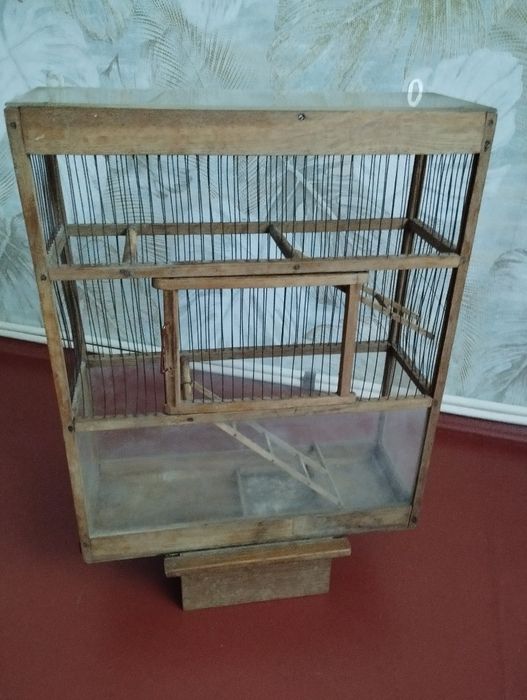 Клітка для папуги