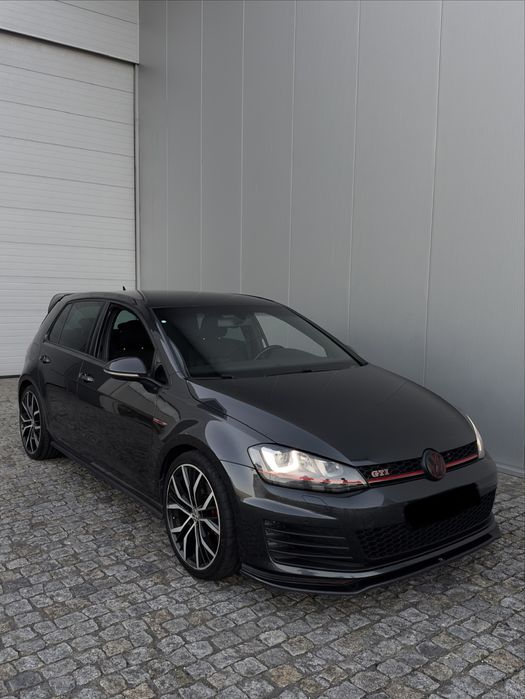 VW Golf 7 Gti ( Trato de credito )