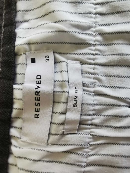 Spodnie męskie Reserved