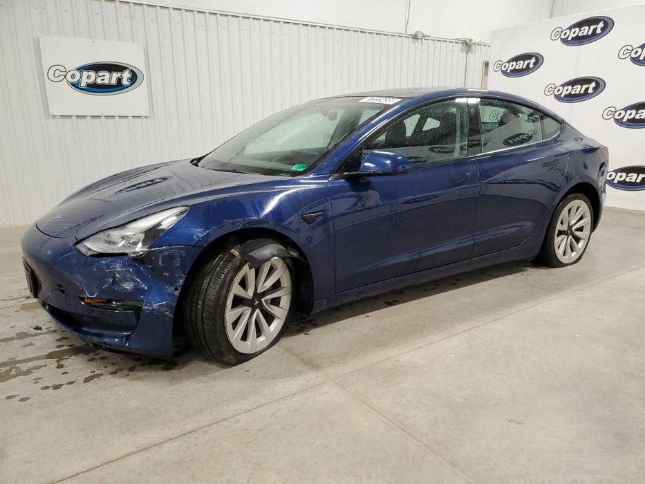 TESLA Model 3 RWD, 2022