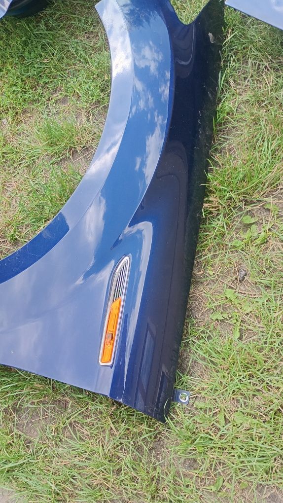 Błotnik przód mondeo MK4 kombi e6 lewy