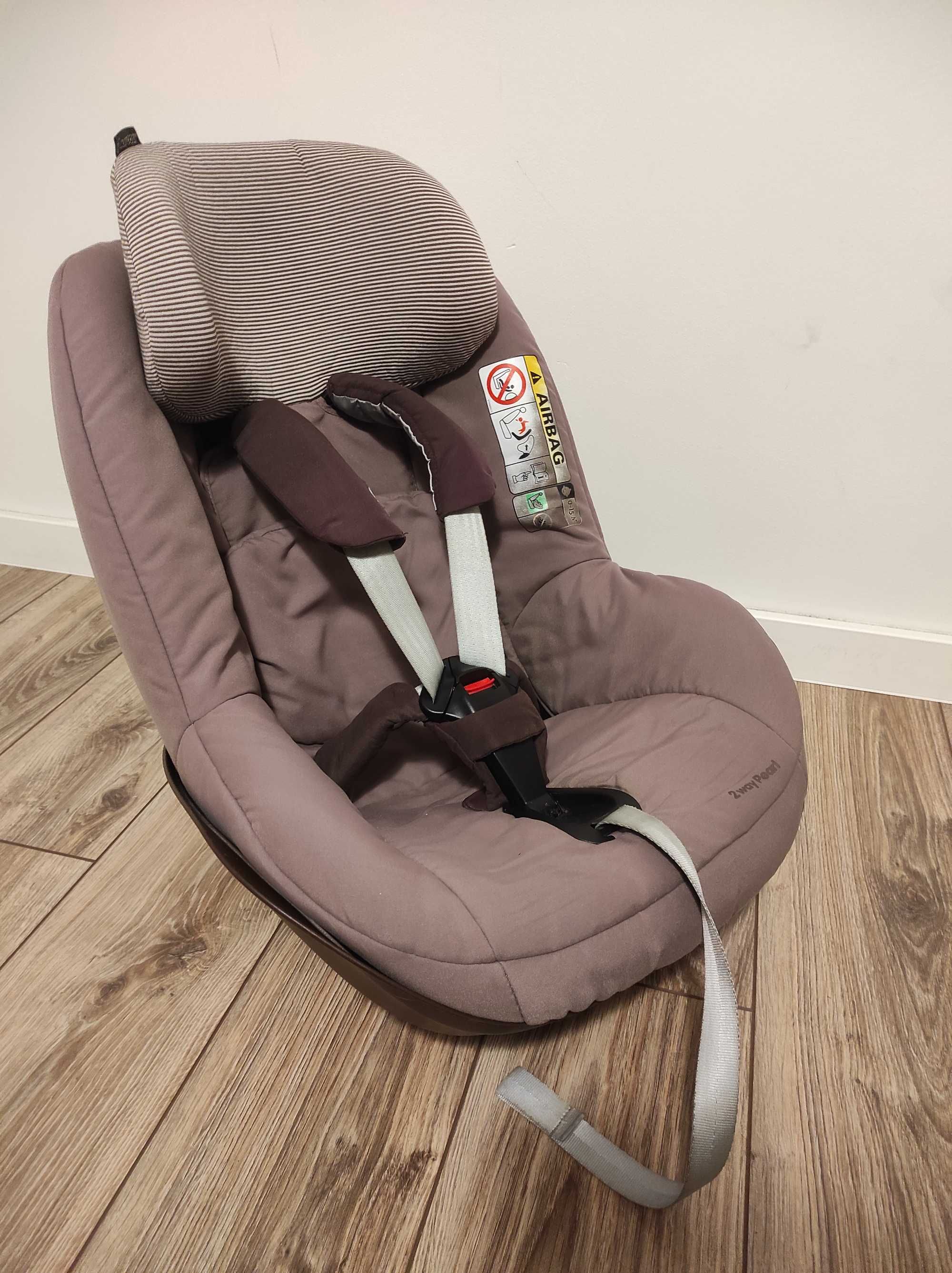 Fotelik Maxi Cosi 2 way pearl stan dobry