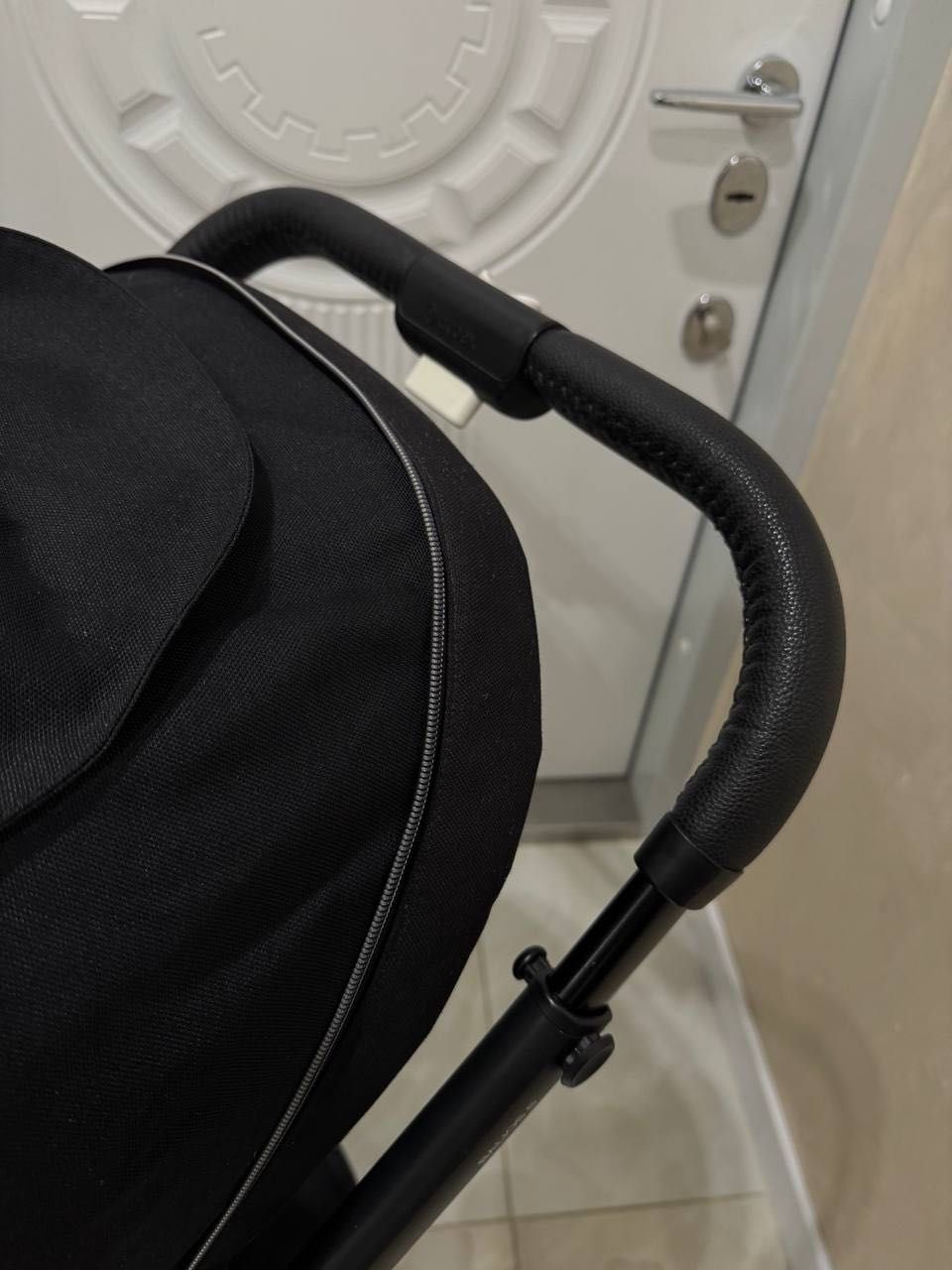 Коляска 2 в 1 Cybex Balios S Lux 2022 року (відмінний стан)
