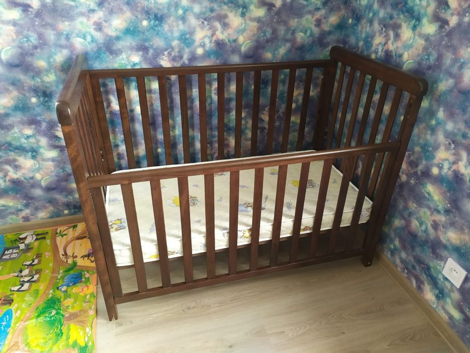 Дитяче ліжко Veres з натурального дерева. Колір горіх