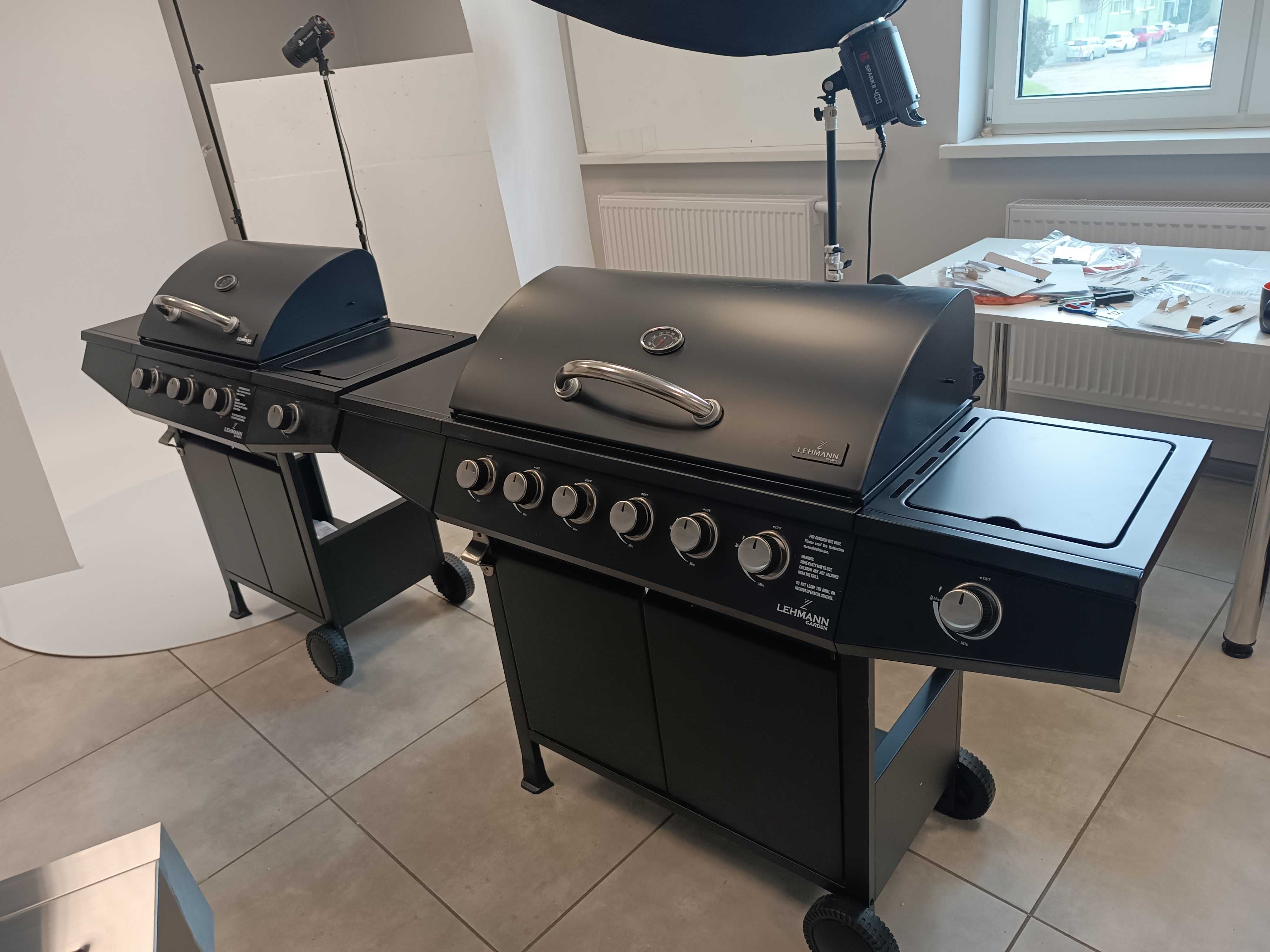 Grill gazowy ogrodowy żeliwny Lehmann Ohio 4+1 czarny