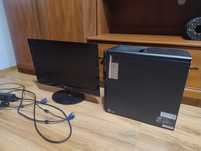 Komputer z monitorem