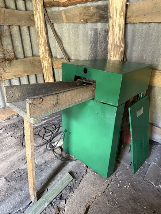 Продам Електросічкарню