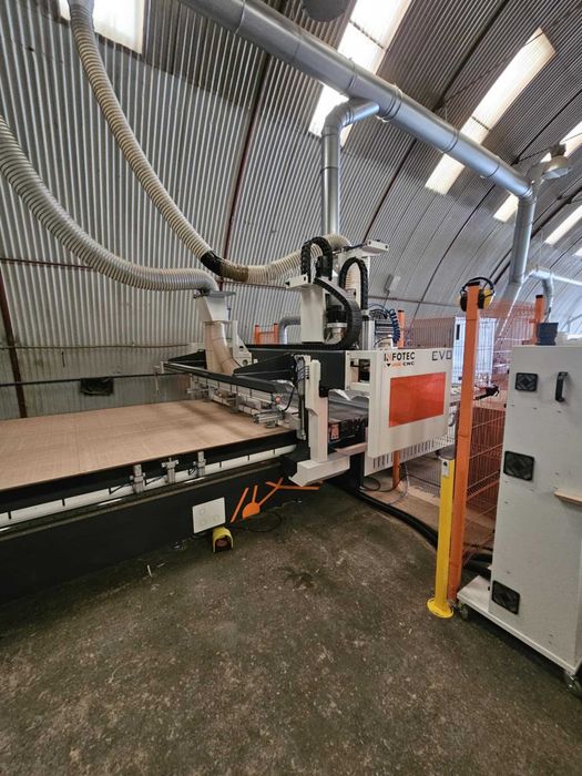 CNC INFOTEC 3121 PRO EVO Stół podawczy i odbiorczy - Prawie NOWA