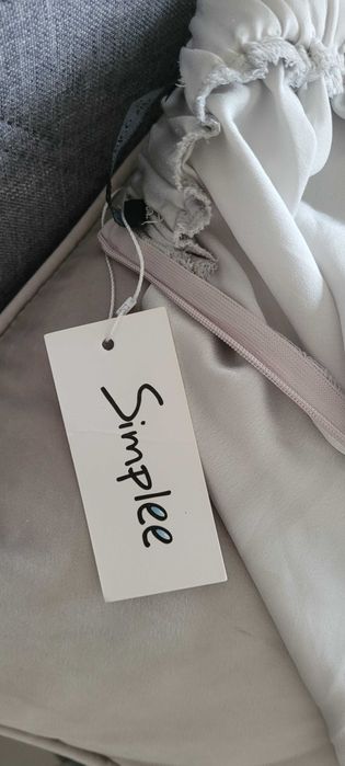 Szara jasna długa sukienka cekiny odkryte plecy Simplee, roz S