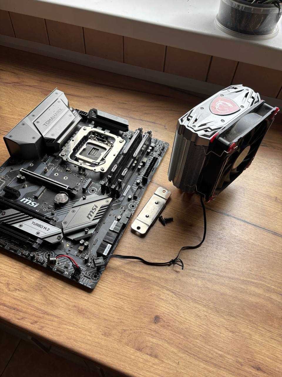 MSI MAG Z390 TOMAHAWK + fury hyperx ddr4 8gb(x2) 3200 + кулер MSI
