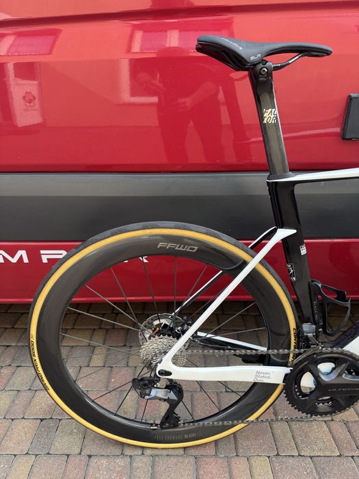 Factor Ostro 2.0 Shimano Ultegra