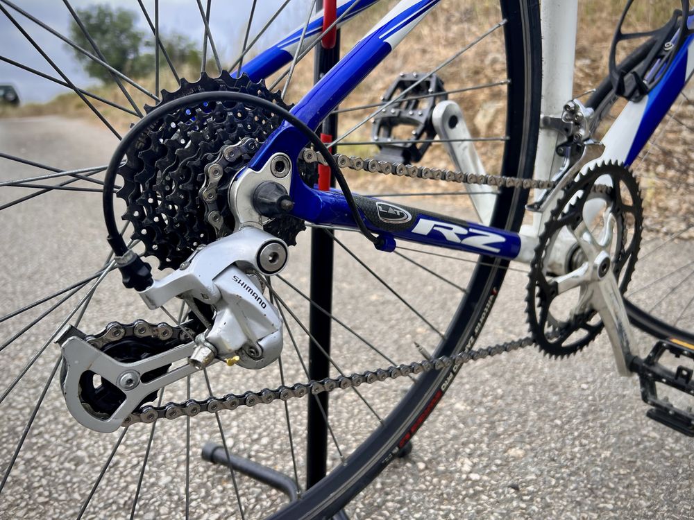 Bicicleta BH Volan Race Two Carbono