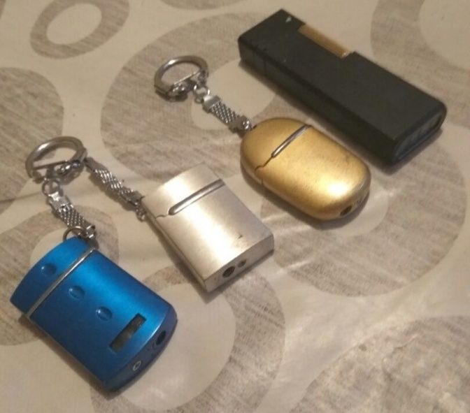 Isqueiros de coleção Zippo e outros