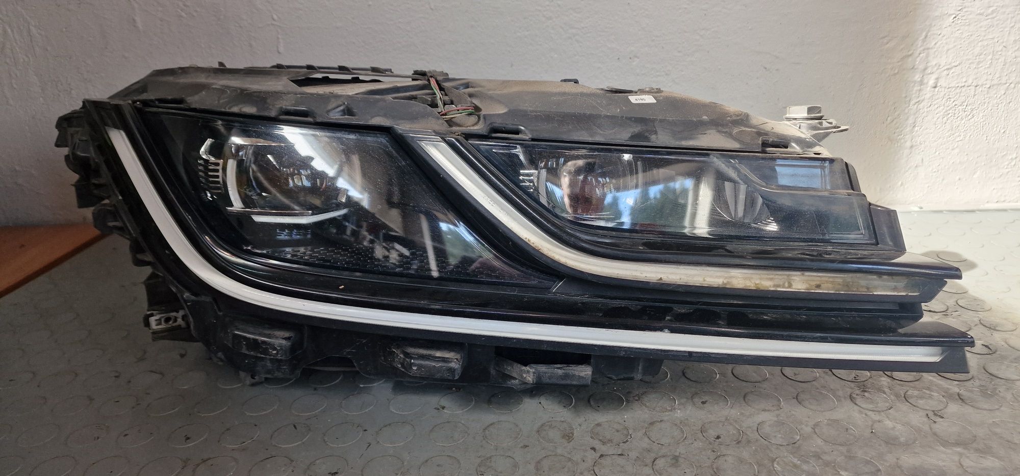 Regeneracja Naprawa Reflektorów Polerowanie Xenon Led Bi Led