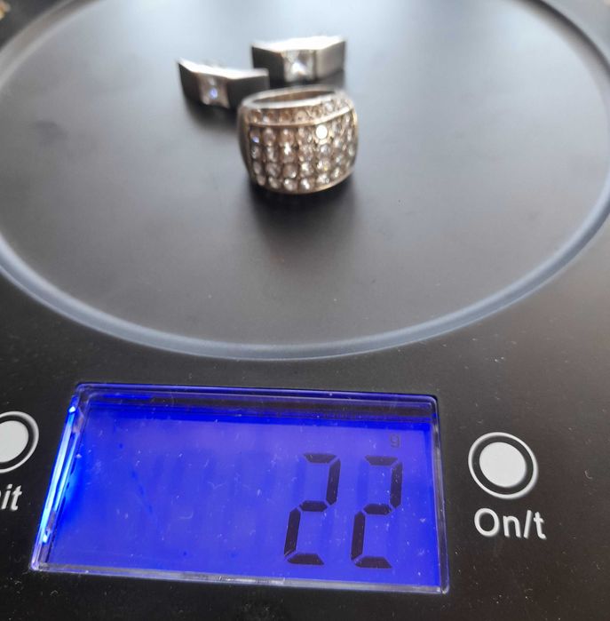 Potężny srebrny pierścionek plus kolczyki w cenie 90zł