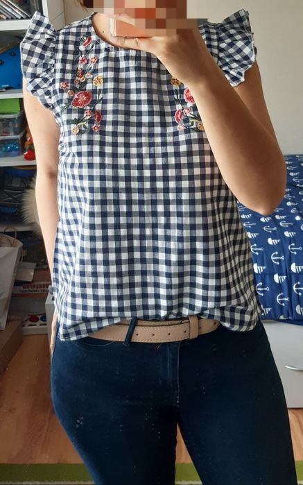 Śliczna bluzka damska z falbankami SHEIN